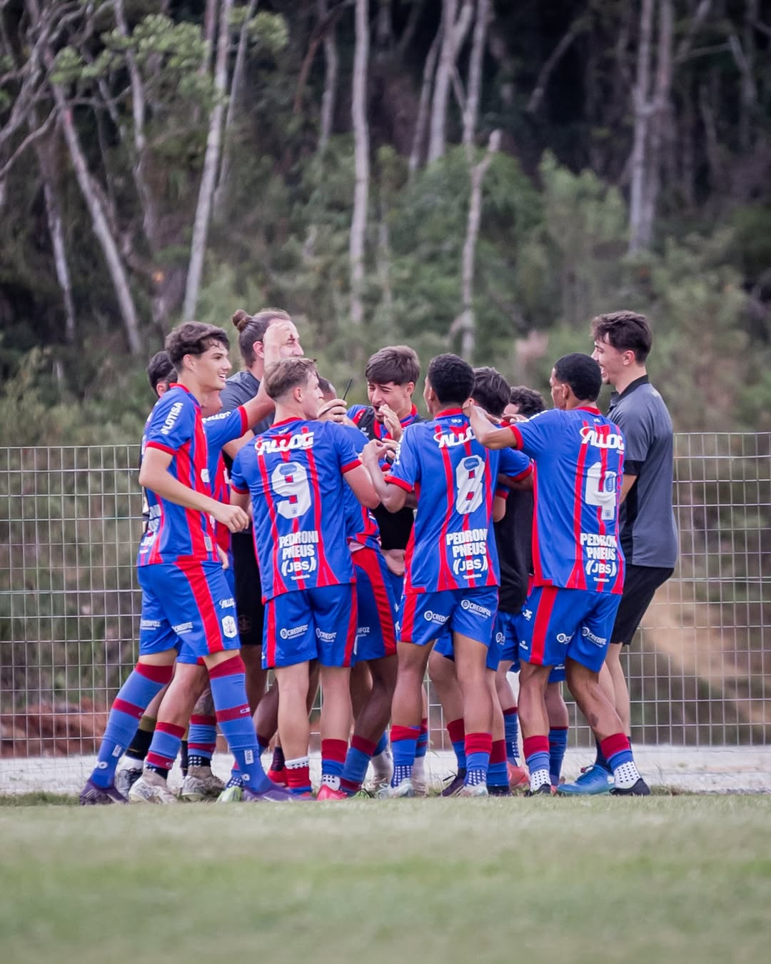 Sub-18 vence o Joinville e se classifica em primeiro lugar na Copa SC ⚽️⚓️🔴🔵